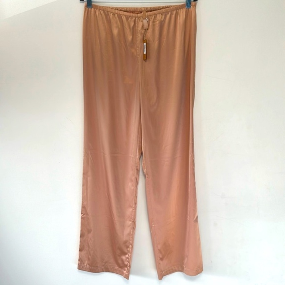 Skims Woven Shine Satin Lounge
Pants Pink Sand